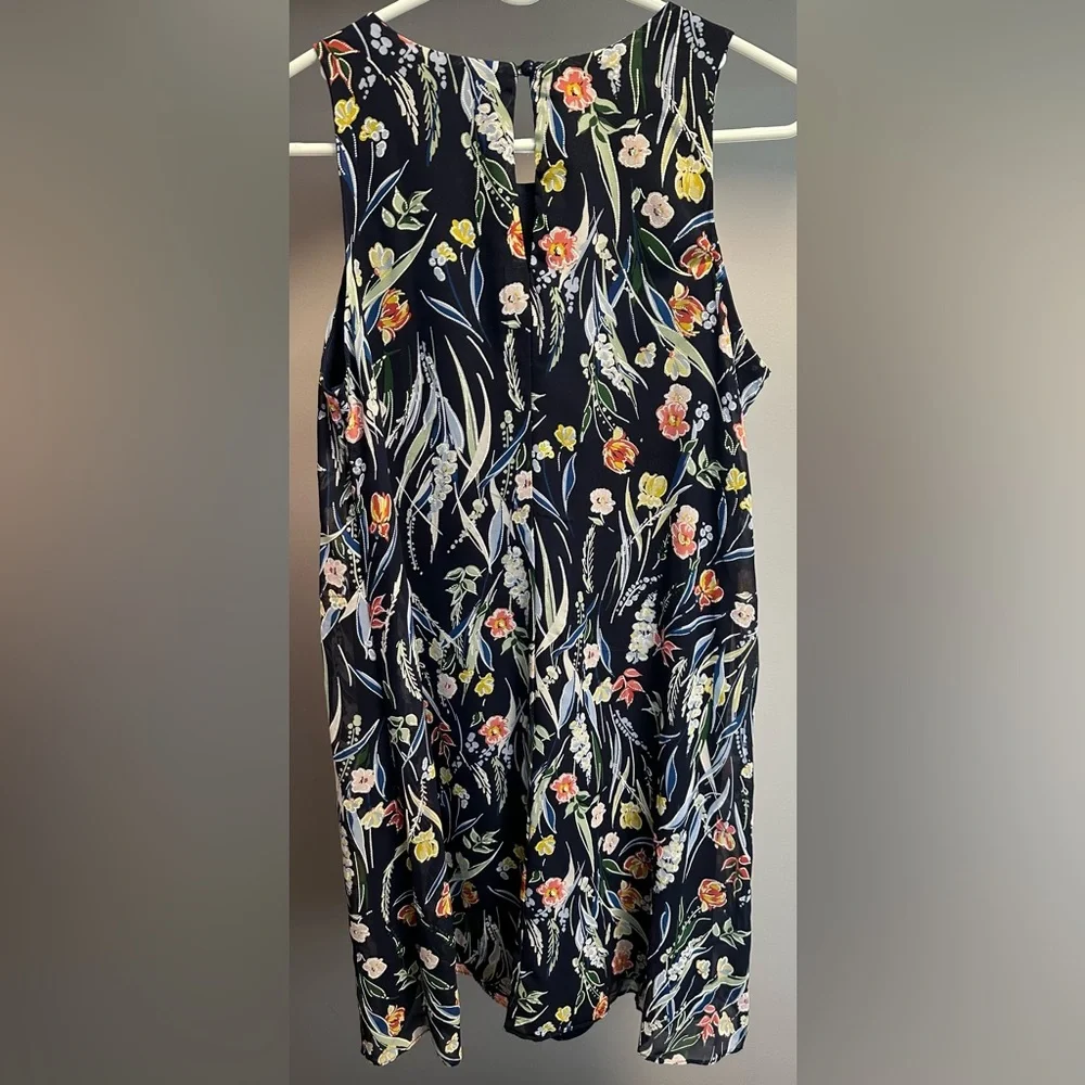 R&K size MEDIUM Sleeveless Floral Midi Dress - Navy and Multicolor